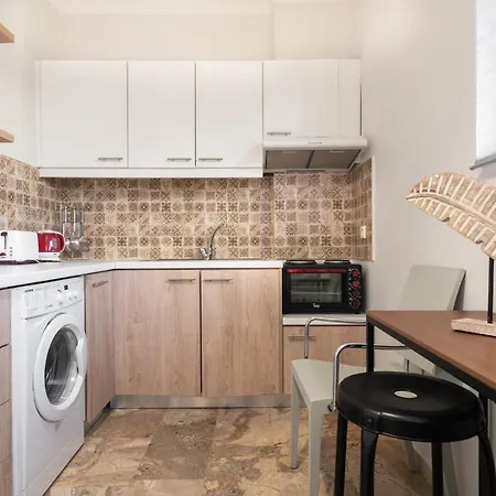 Apartment Bilocale - δίχωρο δίπλα στα ψηλαλώνια *