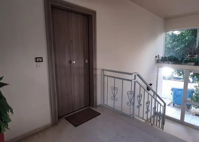 Lägenhet Bilocale - δίχωρο δίπλα στα ψηλαλώνια *