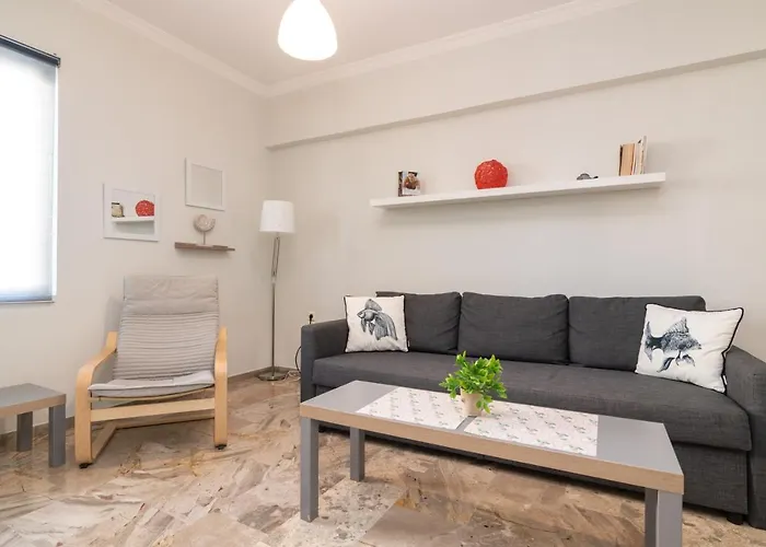 Bilocale - δίχωρο δίπλα στα ψηλαλώνια Lägenhet Patras